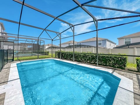 Refreshing private screened pool