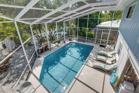 Private Screened Pool
