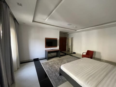 Family Room, Balcony, City View | In-room safe, desk, laptop workspace, blackout drapes