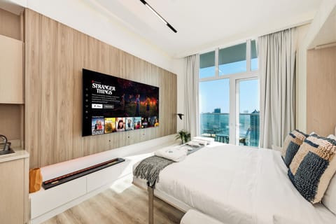 Apartment, Balcony | Iron/ironing board, WiFi (free)
