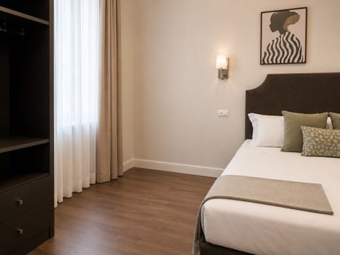 Deluxe Double Room | Premium bedding, down comforters, minibar, in-room safe