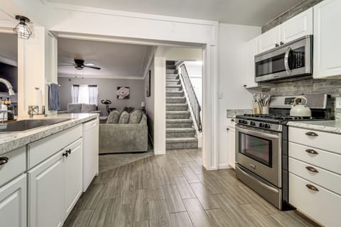 House (2 Bedrooms) | Interior