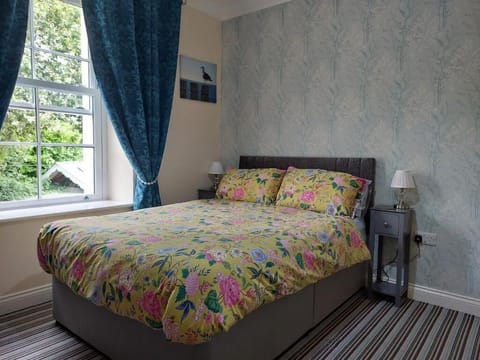 Double Room, Courtyard View | Desk, WiFi (free)
