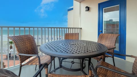 Jeff and Gina Properties - Beach Palms 404 (BCHP404) - Indian Shores - 3 Bedroom - 2 Bathroom - Gulf Coast - Waterfront - Beach Front