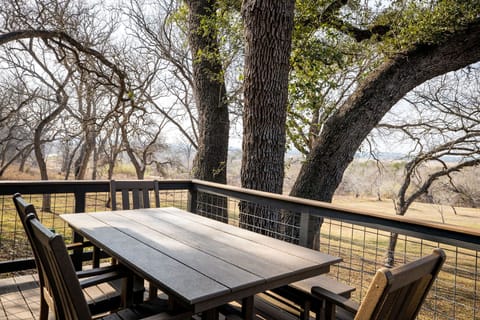 [The Jameson] Perfect spot for meals under the open sky.