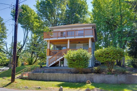 Seattle Vacation Rental | 4BR | 2BA | 1,800 Sq Ft