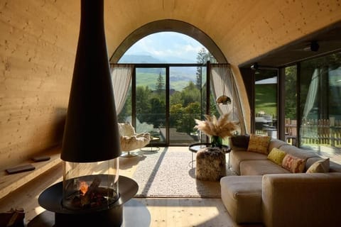 Luxury Chalet, Non Smoking, Mountain View | Interior