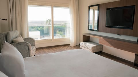 In-room safe, blackout drapes, free cribs/infant beds, bed sheets