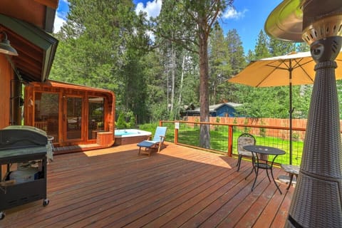 Large deck for hanging out