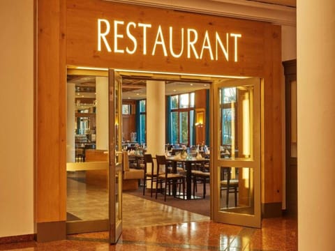 House | Dining