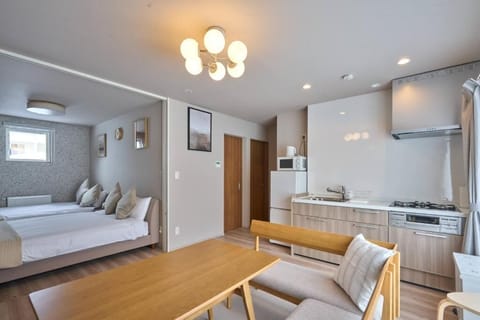 Basic Apartment, 2 Bedrooms, City View | WiFi (free)