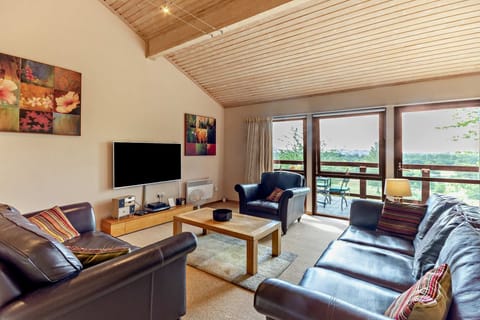Hornbeam Lodge, Grantham - Host & Stay