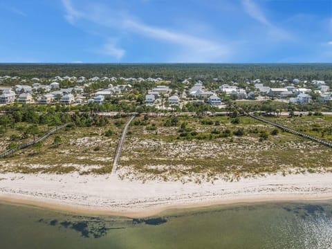 House, Multiple Beds (Arlanymor) | Beach