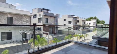 Deluxe Double Room, Balcony, Sea View | Property grounds