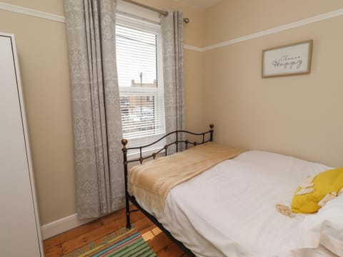 3 bedrooms, individually decorated, individually furnished