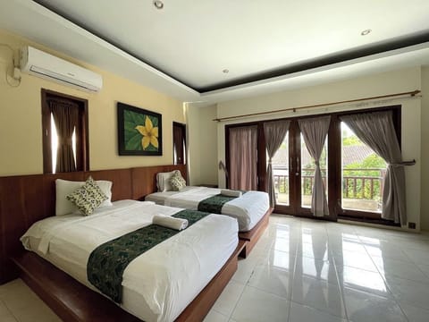 Twin Room, Pool View | WiFi (free), bed sheets
