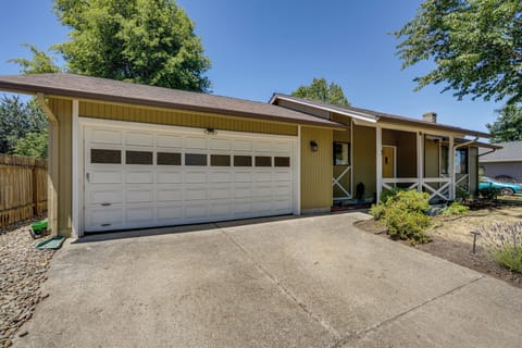 Eugene Vacation Rental | 3BR | 2BA | 1,100 Sq Ft