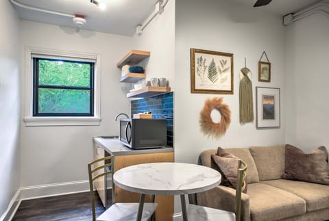 The Sabel Collection | Unit 103