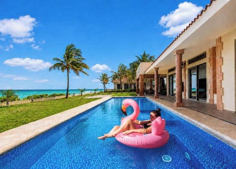 Private pool overlooking the ocean