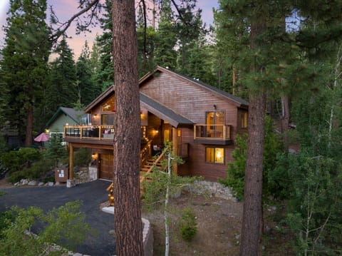 Your Private Kings Beach Mountain Escape! Beaver Retreat