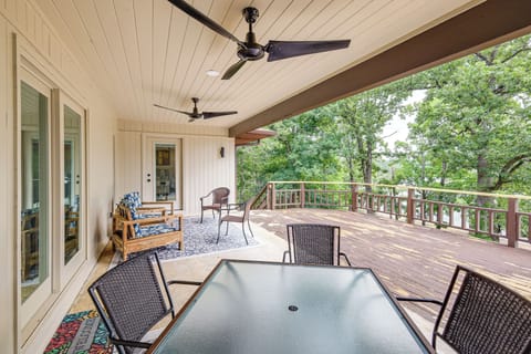 Higden Vacation Rental | 4BR | 3BA | 2,612 Sq Ft