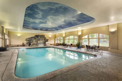 Indoor pool, outdoor pool, open 8:00 AM to 10:00 PM, sun loungers