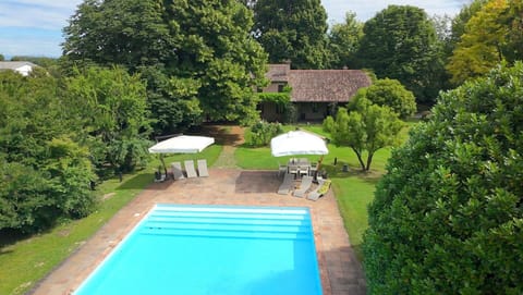Autumn, Building Exterior, Garden, Outdoor, Pool, Spring, Summer, Winter