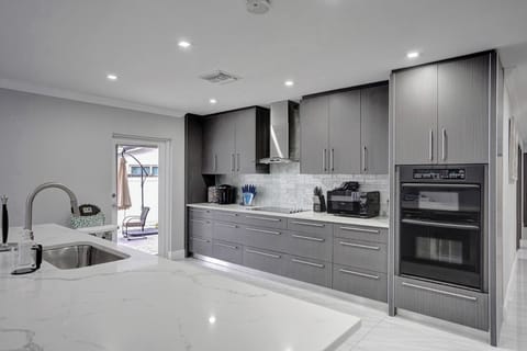 Luxury Villa, Sea View | Private kitchen | Coffee/tea maker, fridge, microwave, oven
