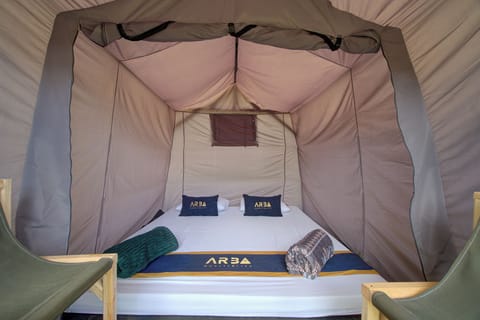 Superior Room | Individually furnished, bed sheets