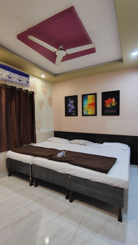 Basic Double Room | WiFi (free)