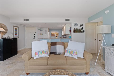 Condo, 1 Queen Bed with Sofa bed (Lovers Key #508) | Living area