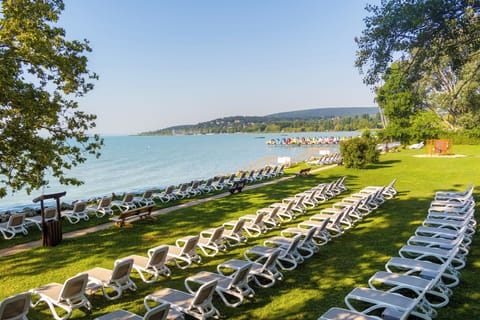Private beach nearby, beach volleyball