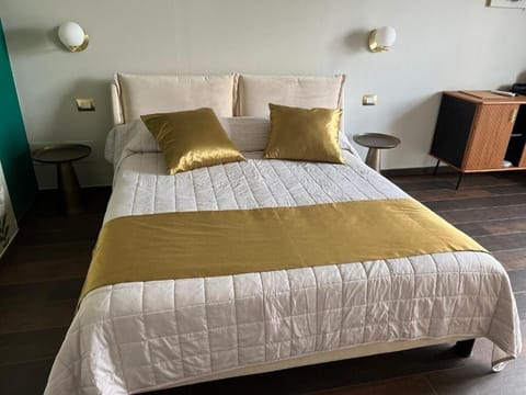Double Room, Patio, Garden View | WiFi (free)