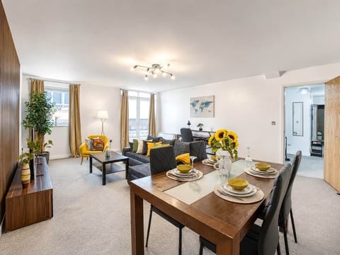 Living / Dinning room