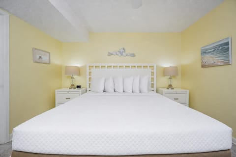Condo, 1 Bedroom | 1 bedroom, WiFi (free)