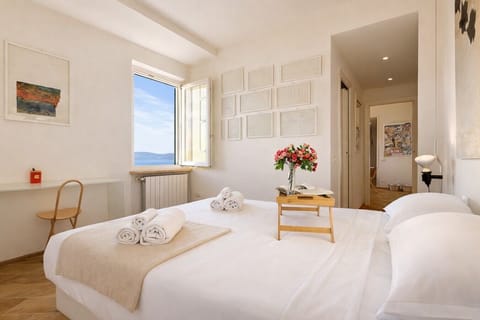 Best 2BR Apt (50)