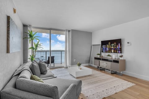 4-web-or-mls-1200BrickellBay#1702-3