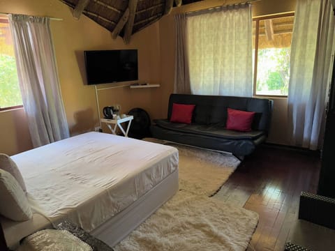 House, 6 Bedrooms, Accessible, Patio | Room amenity