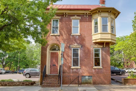 Pottstown Vacation Rental | 5BR | 2BA | 2,500 Sq Ft