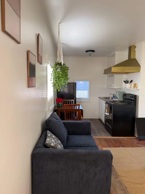 House | 1 bedroom