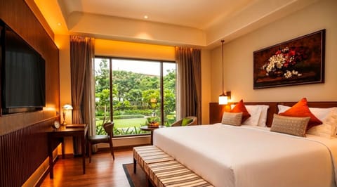 Deluxe Double Room, Non Smoking | Garden view