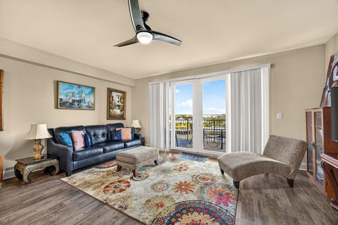 14-web-or-mls-PANHANDLE - 9902 S THOMAS DR 417 - 14