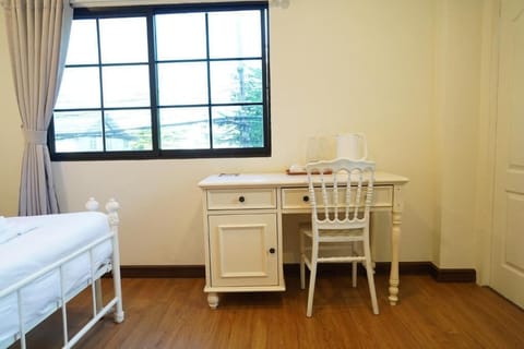 Standard Double Room, Balcony | WiFi (free)