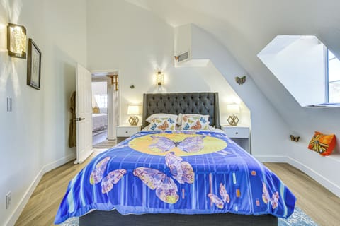 House (6 Bedrooms) | Interior