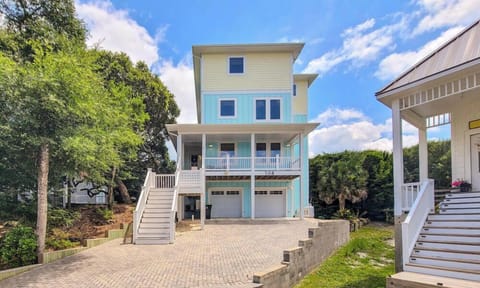 108 Sea Urchin Ct (La Vie En Bleu [Ext]) - watermarked-2
