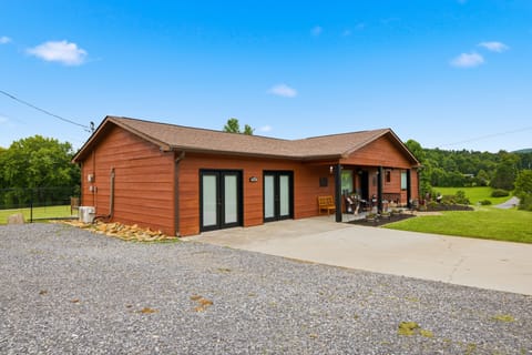 Cabin, 3 Bedrooms | Exterior