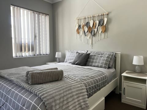House | 1 bedroom