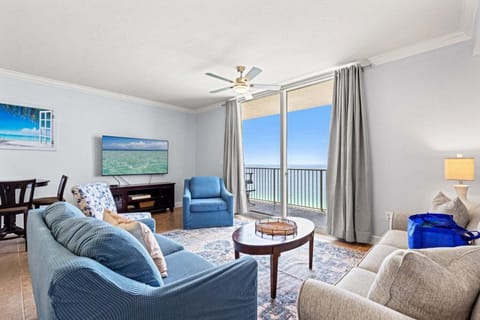 Open concept living area with stylish furnishings and sleeper sofa (sleeps 2)