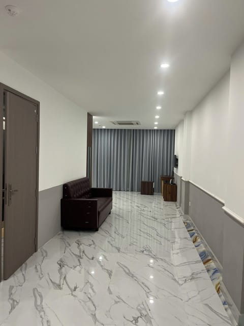 Family Quadruple Room, River View | Interior