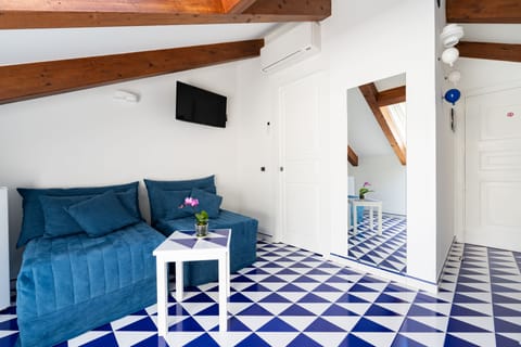 Double Room with Attic, Sea View and External Terrace | Frette Italian sheets, premium bedding, down comforters